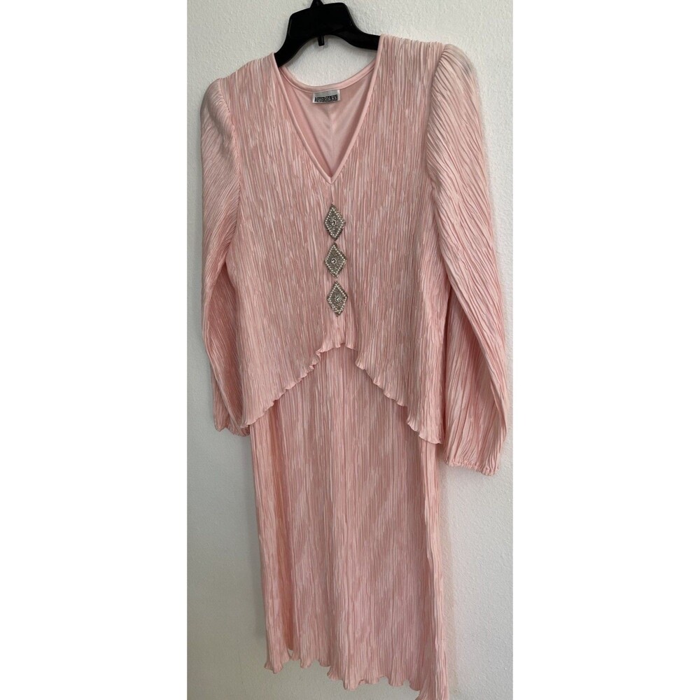 After Dark Mock-Wrap Crinkled Satin Formal Dress Large Pink Midi Quiet Luxury